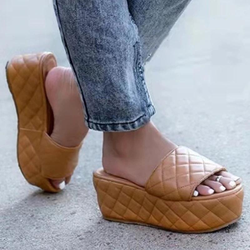Women Stylish Platform Wedge Quilted Leatherette Slide Sandals