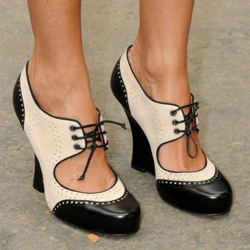 Vintage Oxford Heels Cut-Out Lace-Up Shoes