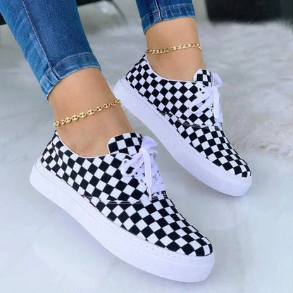 Women's Fashion Casual Color-Blocking Lace-up Flat Sneakers