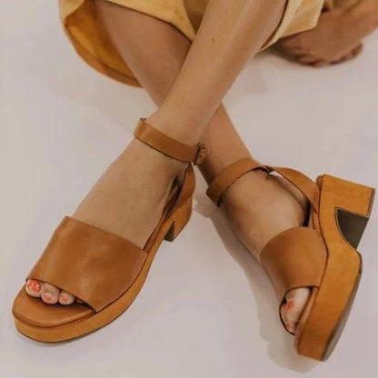 Pi Clue Leather Summer Sandals