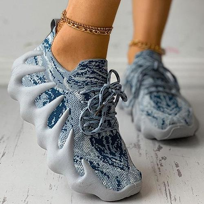 Lace-Up Breathable Muffin Sneakers