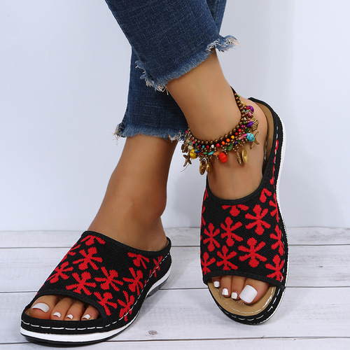 Ethnic Style Flower Slip-On Sandals