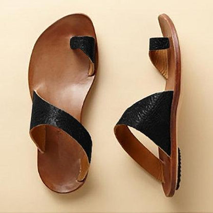 Daily Artificial Leather Flat Heel Toe Ring Slippers