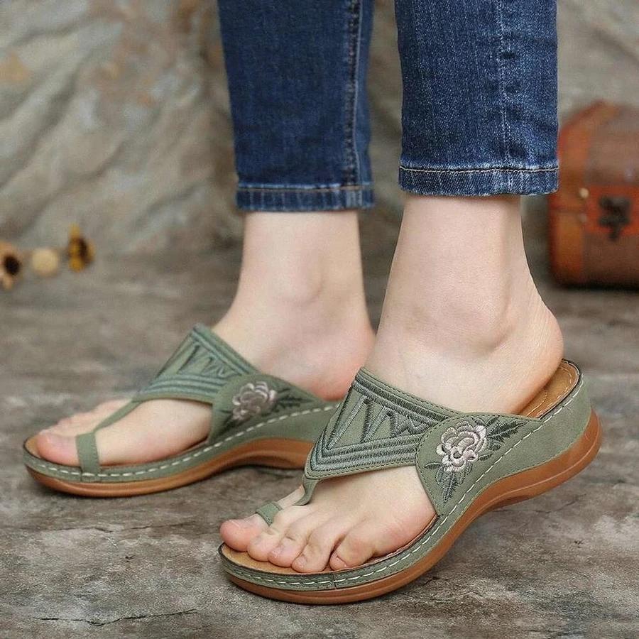 Embroidery Comfy Wedges Sandals