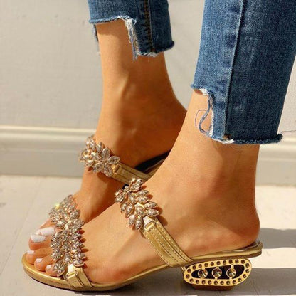 Women Chic And Comfortable Casual Sandals
